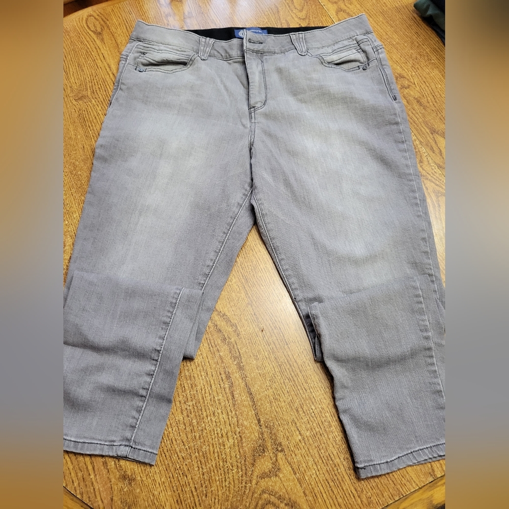 Democracy Jeans